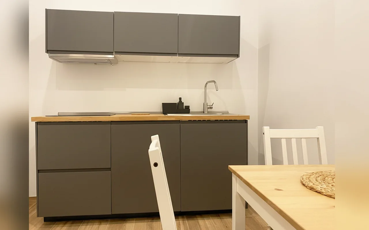 Camera con bagno privato — Sami B&B, Taranto (Puglia) (foto 44)